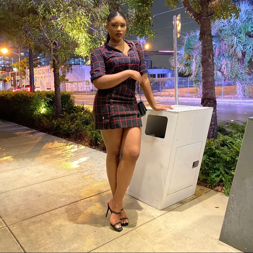 Meet your Posher, Trevina